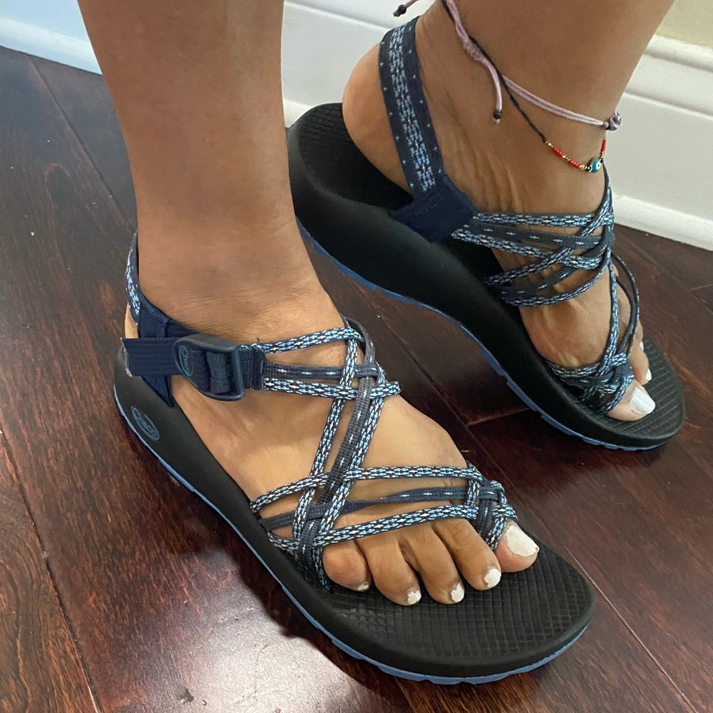 Chaco Strappy women’s sandals size 11